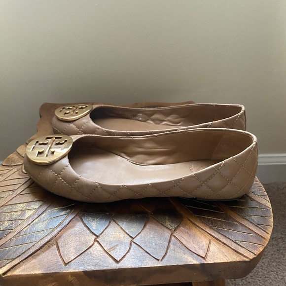 Tory Burch Quilted Ballet Flats - Picture 3 of 8
